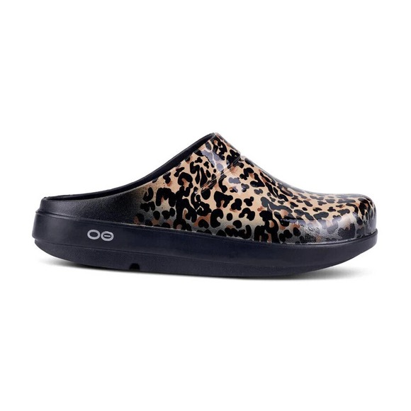 OOFOS Shoes - OOFOS Oocloog Limited Leopard Clogs Sandals Mules Black Women's Size 9